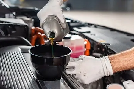 Importance of Regular Oil Changes for Engine Health
