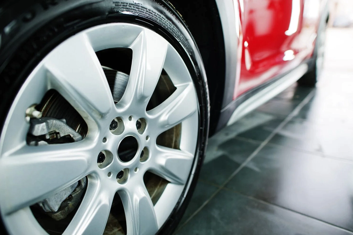 Fairfax Tire Shop Advice: Choosing the Best Tires for Fuel Efficiency