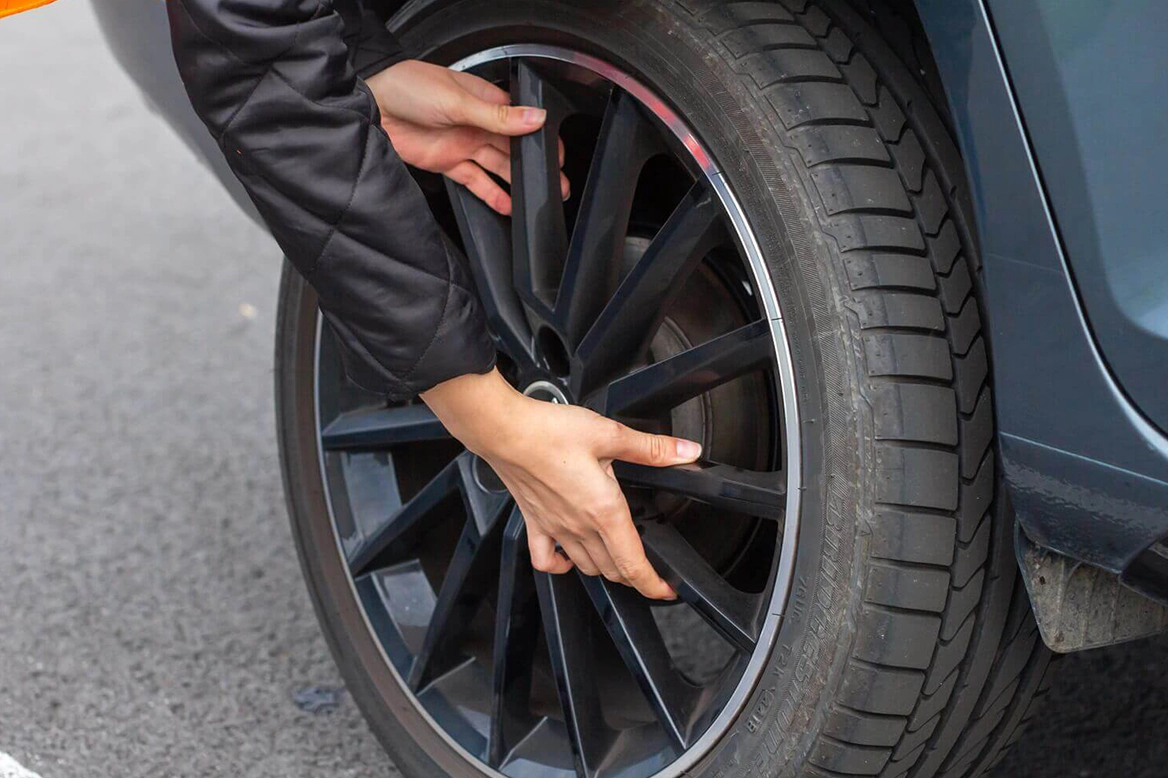 Touring Tires vs. Performance Tires for Your Car and Driving Style