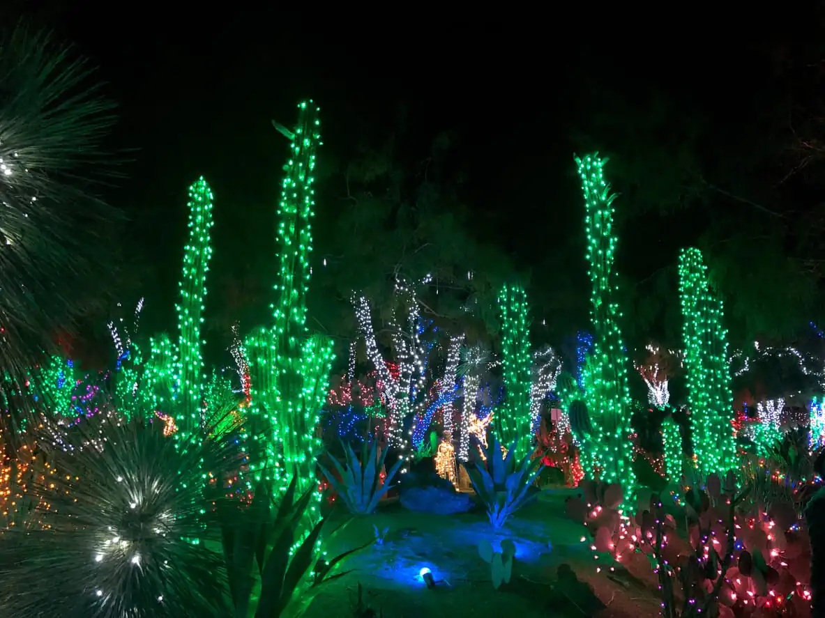 Best Christmas Lights in Phoenix