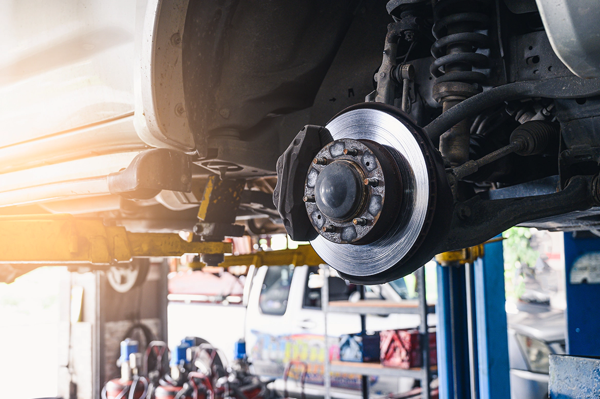 Signs Your Brakes Are Going Out