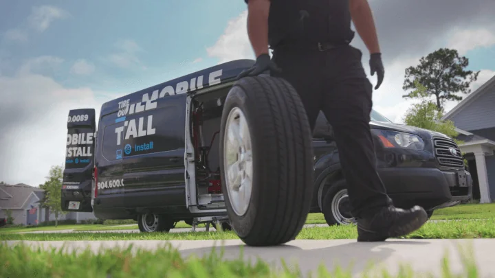 How to Get a Your Tires Replaced Without Leaving Your House During Quarantine